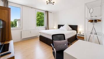 2 Schlafzimmer, Bügeleisen/Bügelbrett, WLAN, Bettwäsche