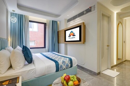 Hotel The Janak by Shanti