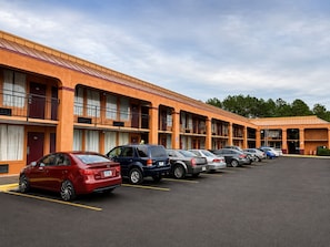 Exterior - Studio Lodge of Macon (Macon)