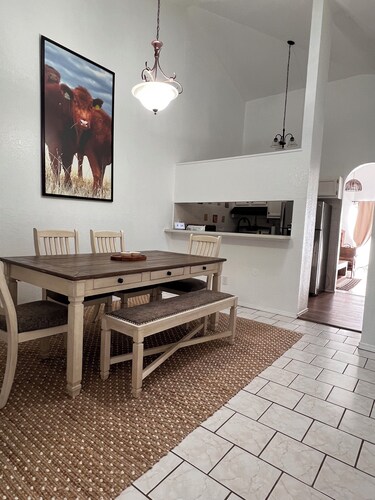 Casa Brangus - The Cattleman's Stay