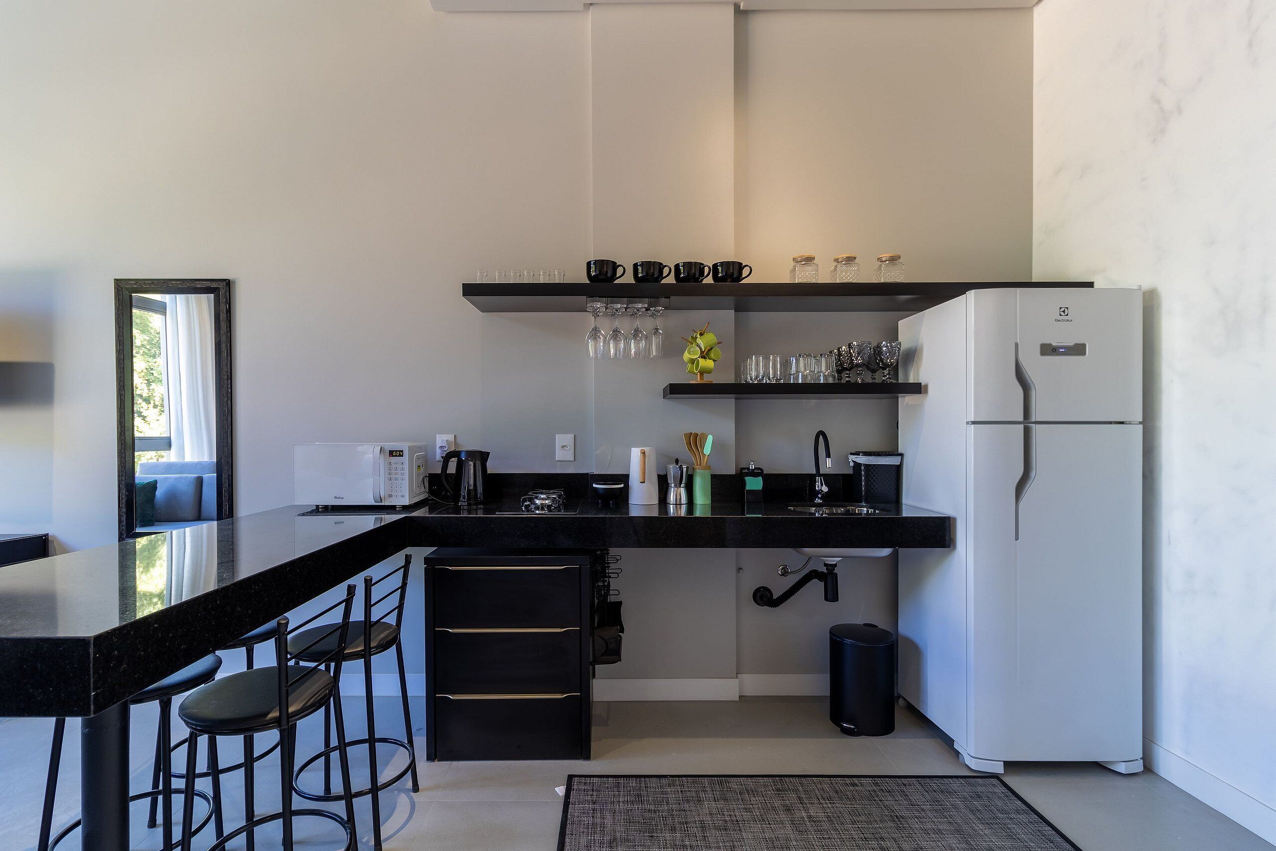 Departamento básico | Cocina privada