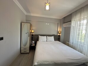 Room - Begonvil Suit Pansiyon (Çanakkale)