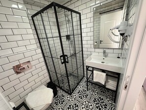 Bathroom - Begonvil Suit Pansiyon (Çanakkale)