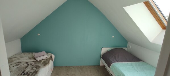 2 habitaciones, tabla de planchar con plancha y wifi 