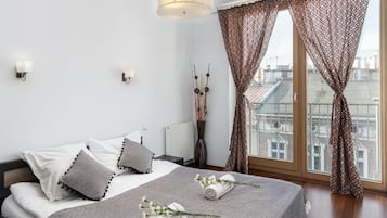 Iron/ironing board, free WiFi