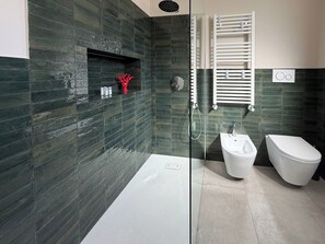 Bathroom - Villa Laca - Stunning View and Hot Tub (Sorrento)