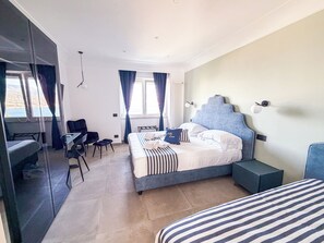 Room - Villa Laca - Stunning View and Hot Tub (Sorrento)