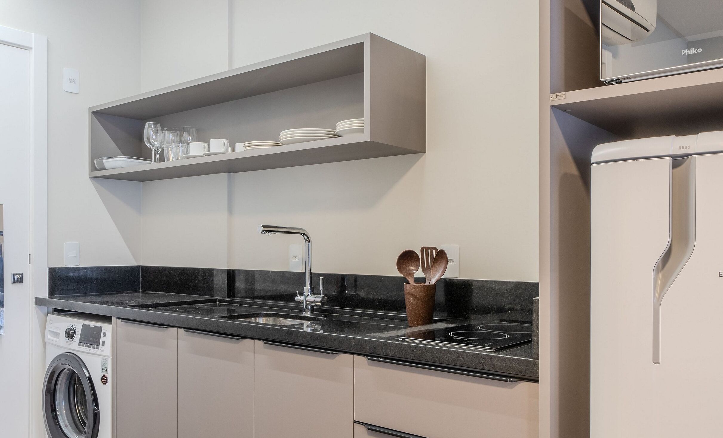 Basic Apartment | Private kitchen