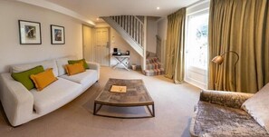 Living area - The Swan Inn  (Chiddingfold)
