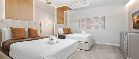 Iron/ironing board, travel cot, WiFi, bed sheets