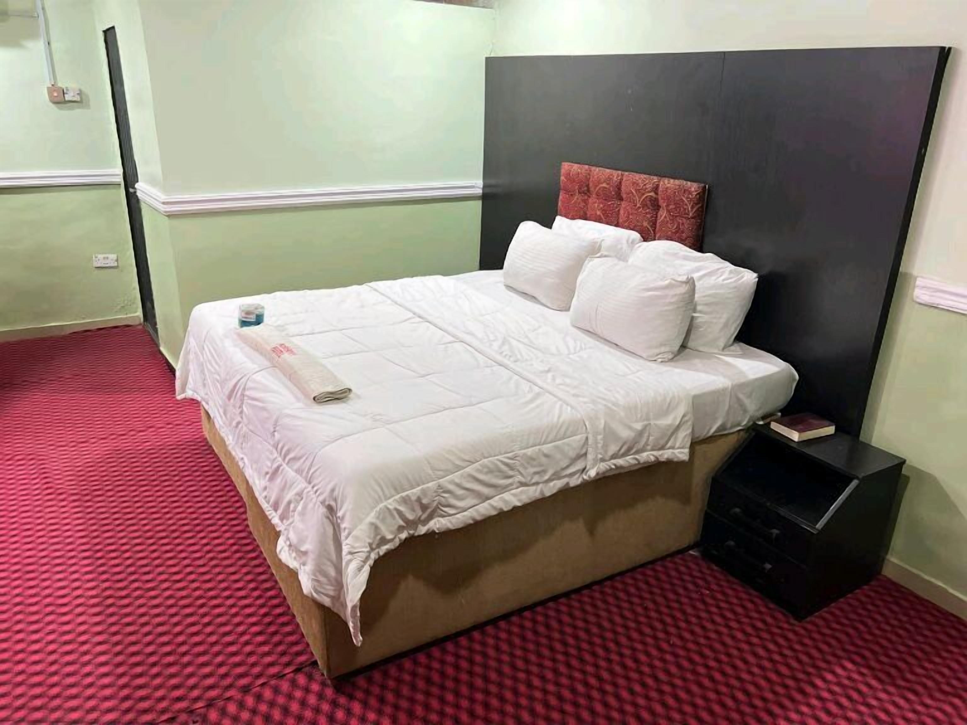 Phòng Suite Business | Bàn, truy cập Internet không dây miễn phí 