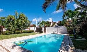 Unclassified image, 2 of 26, button - House w/ Pool & Balcony in Salvador Api0062 (Salvador)