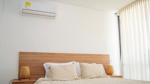 2 habitaciones, tabla de planchar con plancha, wifi y ropa de cama 