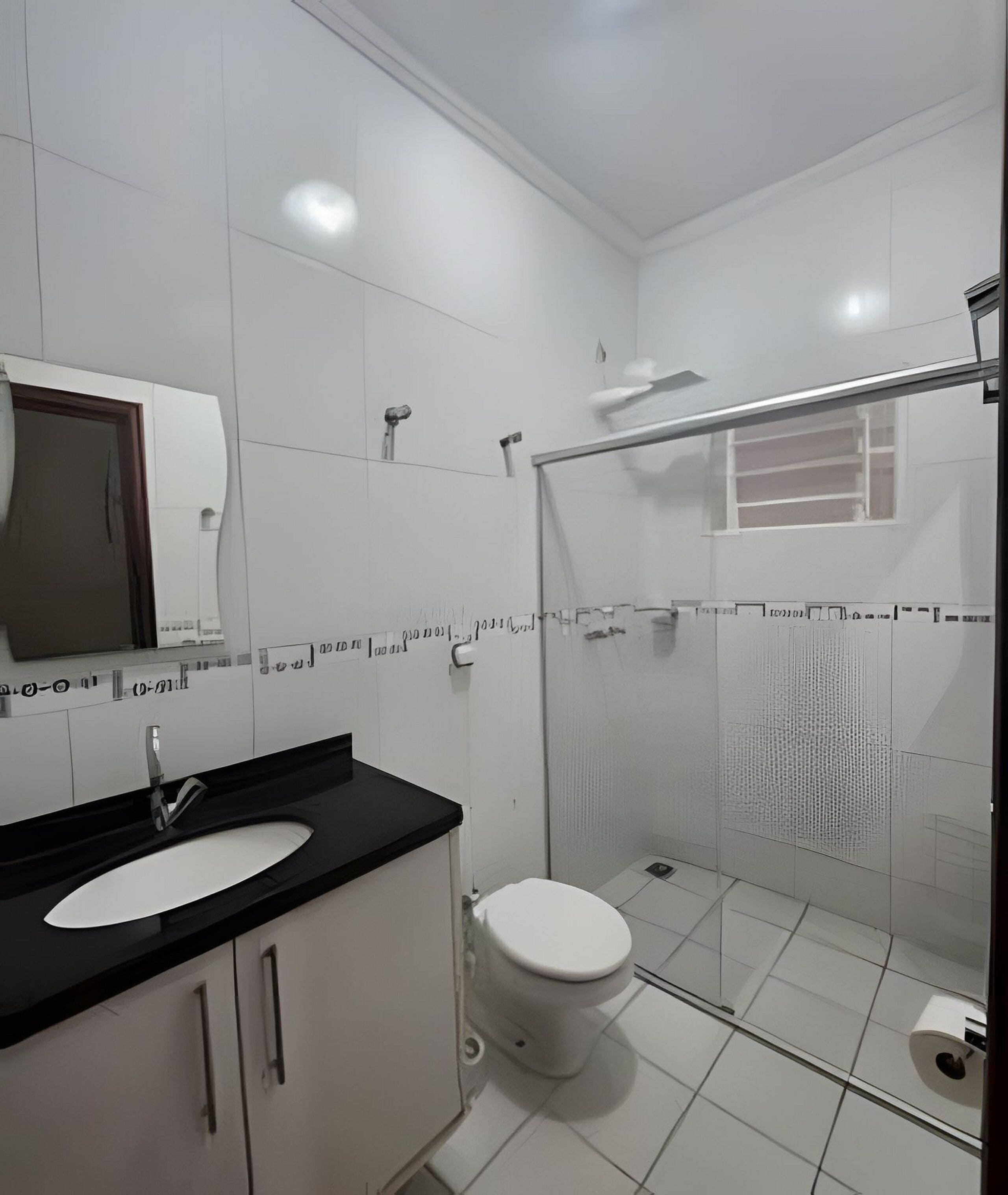 Vila | Banheiro | Chuveiro, secador de cabelo (mediante solicitação), toalhas de banho 