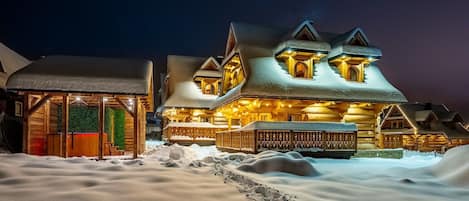 علاجات السبا