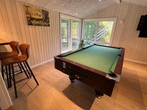 Spielezimmer