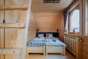 House | 2 bedrooms, individually furnished, bed sheets - Highland-style Holiday Home, Sauna, Jacuzzi (Poronin)