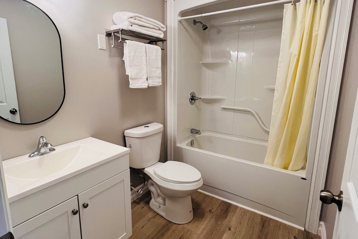 Quadruple Room, Kitchen, Garden View | Bathroom | Combined shower/bathtub, soap, shampoo, toilet paper