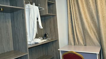 Comfort Apartment, Balcony | Interior