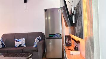 Comfort Apartment, Balcony | Interior