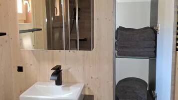 Kabin | Kamar mandi