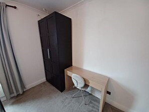 Deluxe Double Room, City View | Interior - The Chestnut  (Grays)