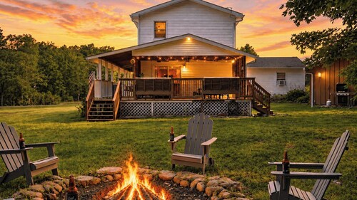 Ohana Nature Escape by Avantstay Creekside + Firepit + Grill Waterfall + Beaver Pond Walks