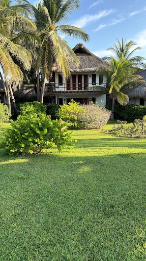 Exterior - Casa Macaria (Santa Maria Colotepec)