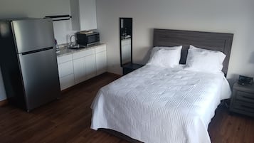 Lyxsvit - sjöutsikt | Gratis wi-fi och sängkläder