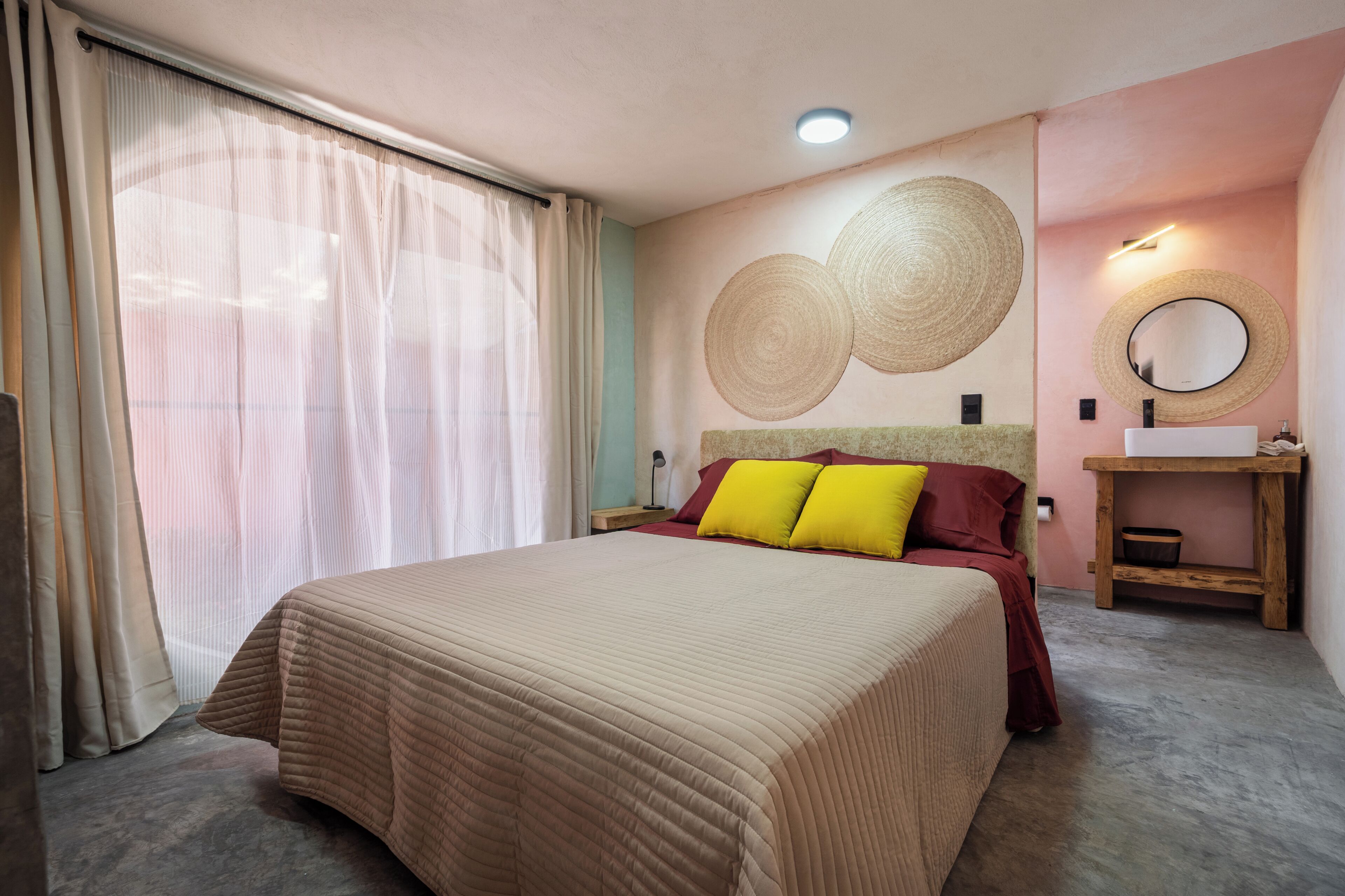 1 quarto, Wi-Fi de cortesia, roupa de cama