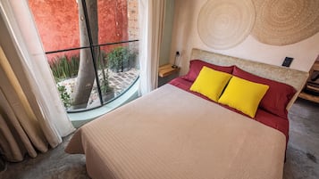 1 bedroom, WiFi (free), bed sheets