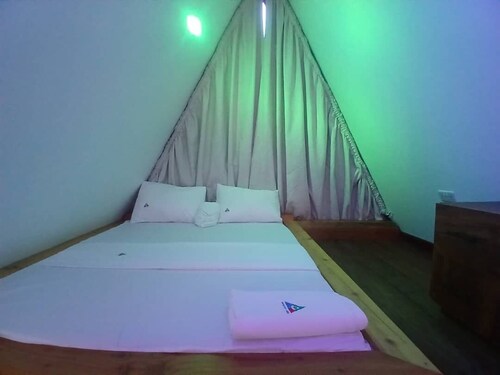 EVERGREEN VILLA