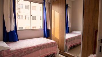 2 quartos, Wi-Fi de cortesia, roupa de cama