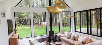 Chalet with Hot Tub, Sauna & Forest Views