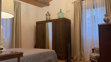 3 Schlafzimmer, Bügeleisen/Bügelbrett, Reisekinderbett, kostenloses WLAN