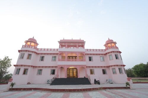 The Grand Heritage Resort
