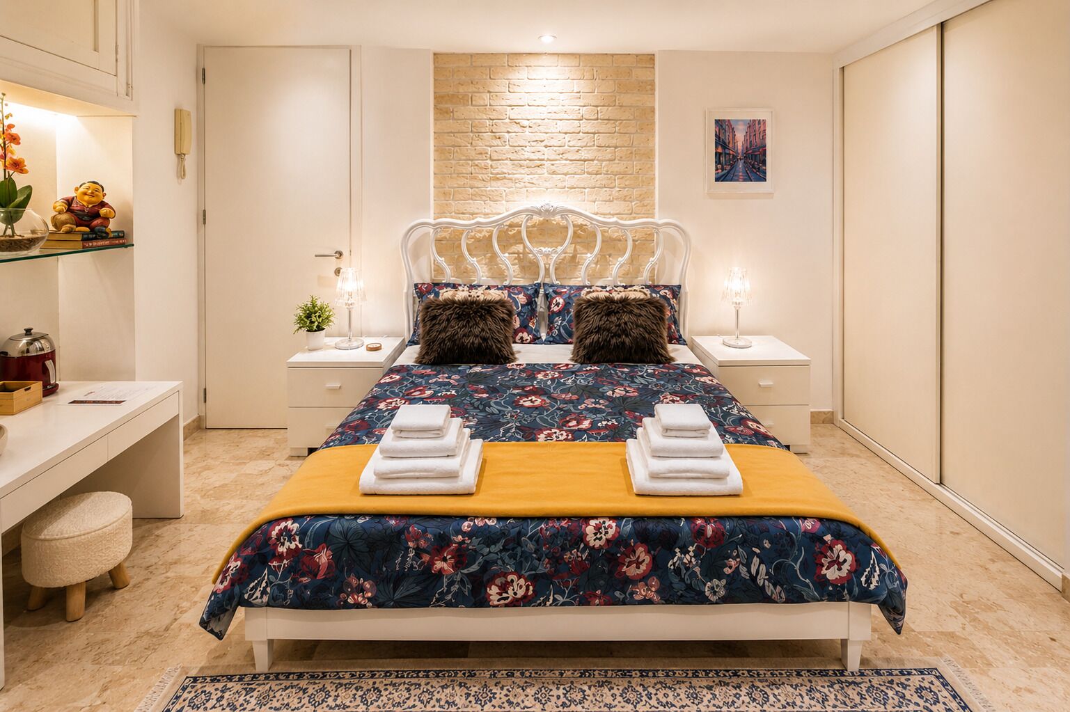 Superior Room, Non Smoking, Courtyard View | Desk, WiFi (free)