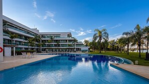 Basic Apartment | Pool - Apt. w/ Balcony in Condo. w/ Pool Lvt0031 (Brasília)