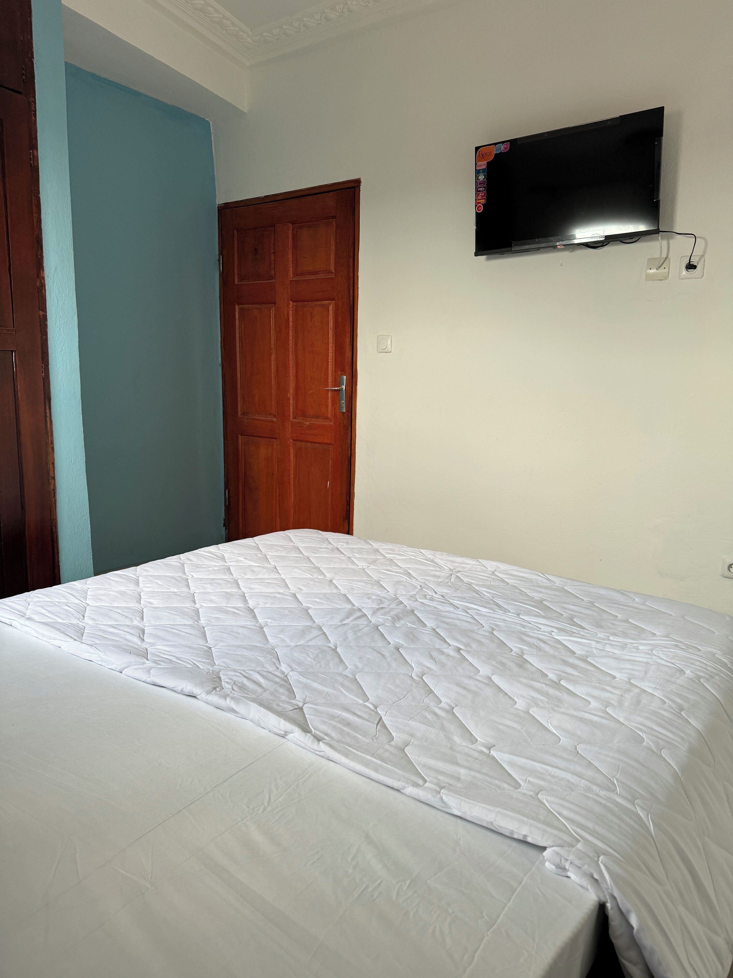 2 chambres, fer et planche à repasser, Wi-Fi, draps fournis