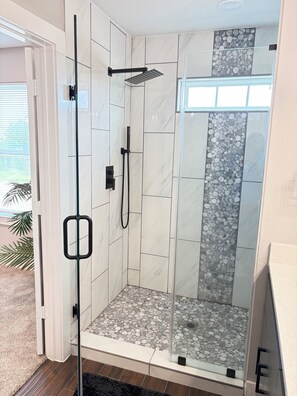 Bathroom - The Lanewell Escape (Houston)