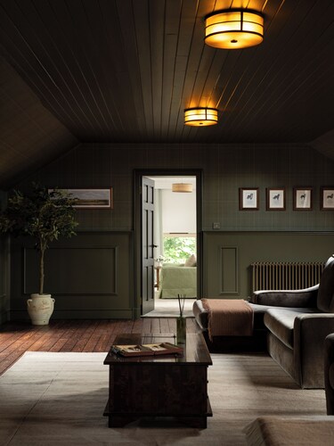 Luxury eight person farmhouse in North Berwick | Golf | Families | Countryside