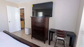 3 bedrooms, individually decorated, individually furnished