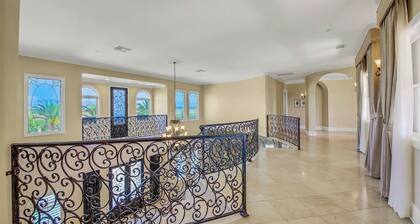 Vista del Lago Estate by Avantstay 20 Acres Private Lake + Pool + Spa Near Hard Rock Casino