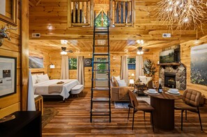 Unclassified image, 3 of 35, button - Havenheart Smoky Mtns Romantic Treehouse (Sevierville)