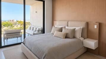 Luxury Condo, 3 Bedrooms, Balcony | WiFi (free)