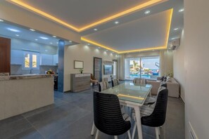 Dining - unique villa with heated pool and Spa (Red Sea Governorate)