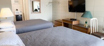 Good Knight Inn Motel 