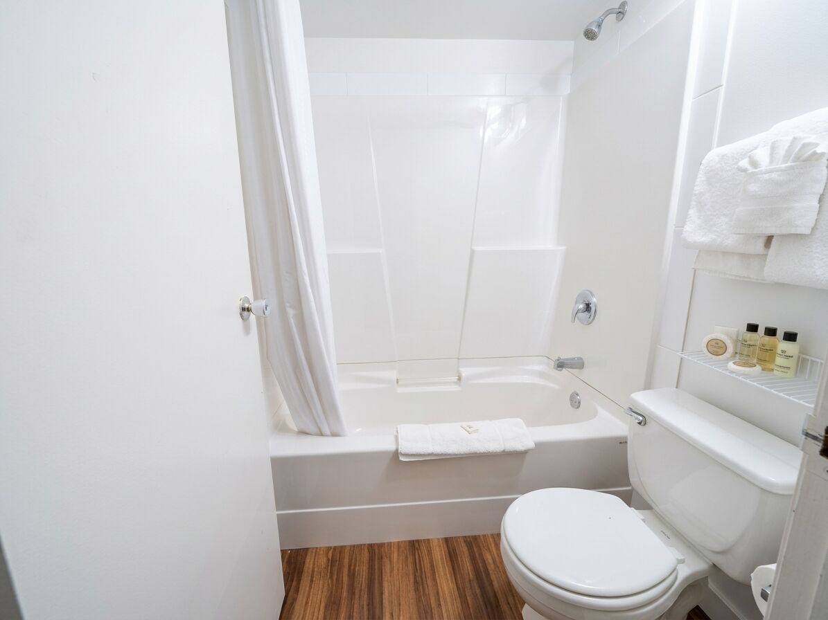 Habitación estándar, 2 camas de matrimonio | Baño