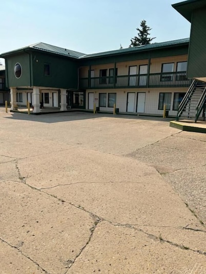 Good Knight Inn Motel