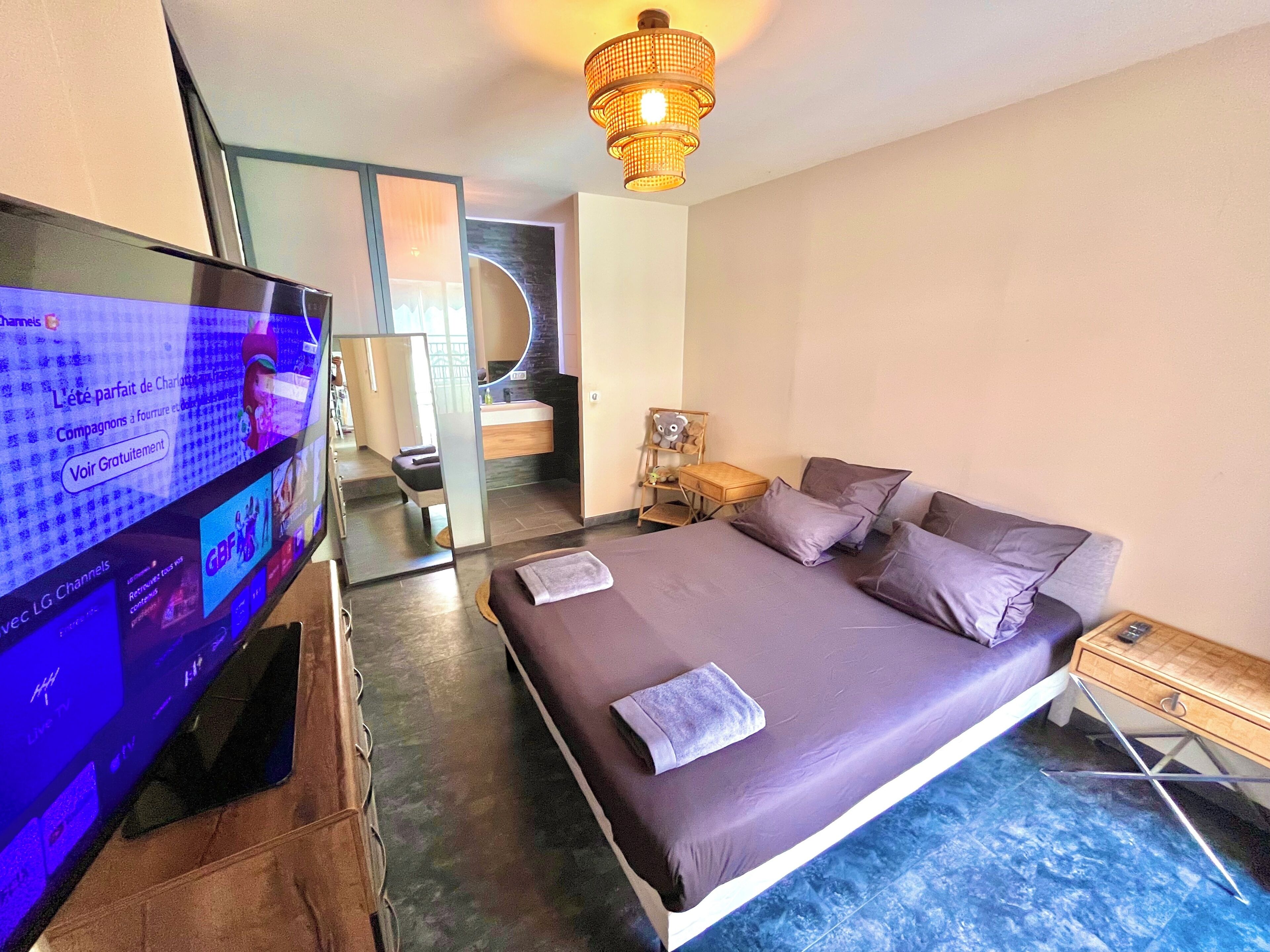 1 bedroom, iron/ironing board, WiFi, bed sheets